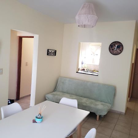 Excelente Departamento En Zona Centrica. C/Cochera Рио-Куарто Экстерьер фото